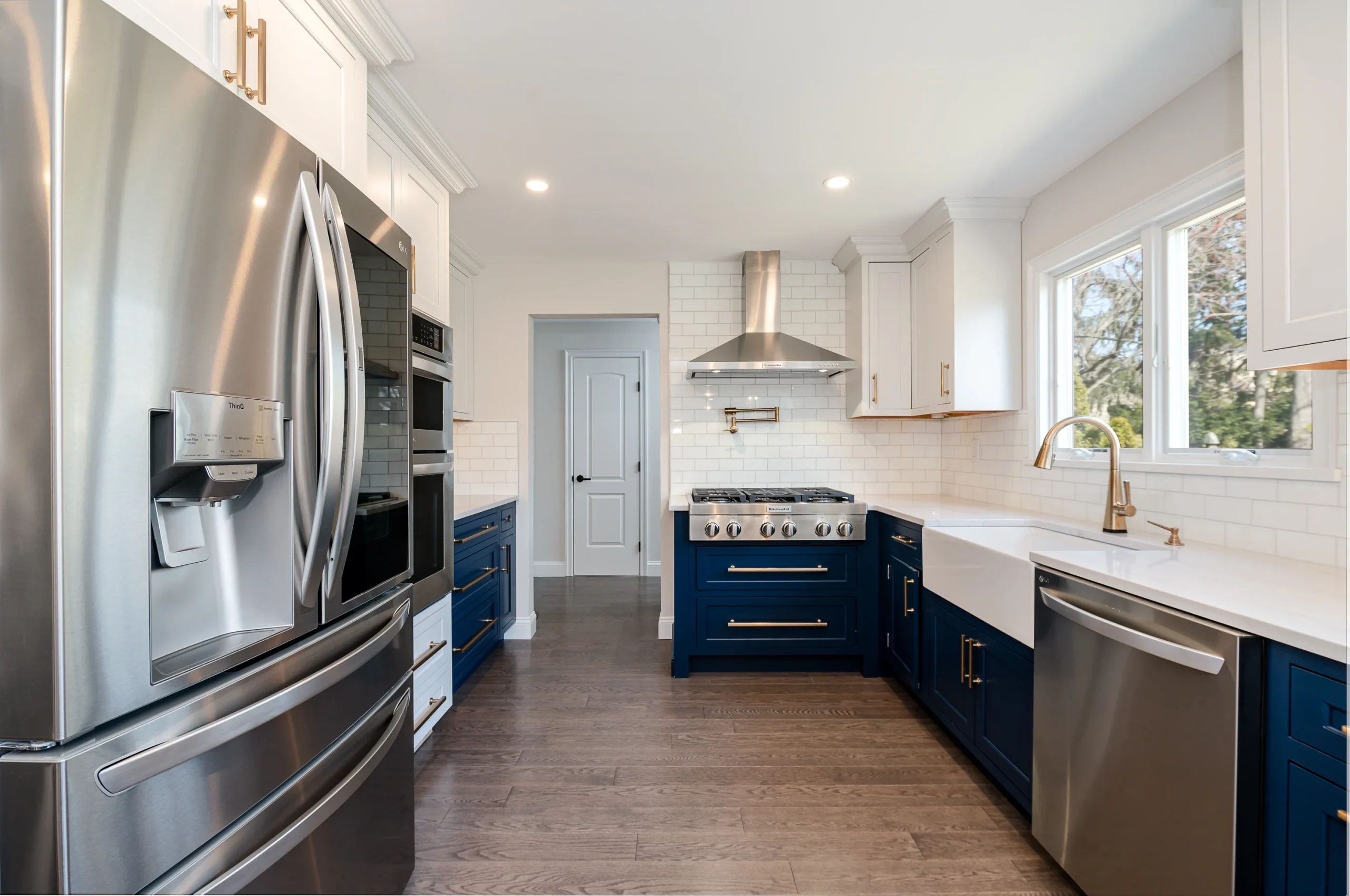 Instant Makeover for Cabinets Introduction